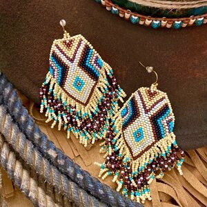 Sagebrush Seed Beaded Fringe Earrings 💠NWT